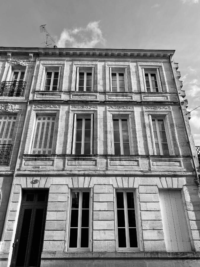 Romance Au Coeur De Bordeaux / Jardin Public Exteriör bild
