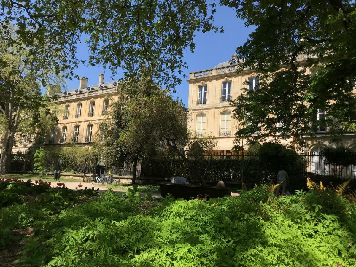 Romance Au Coeur De Bordeaux / Jardin Public Exteriör bild